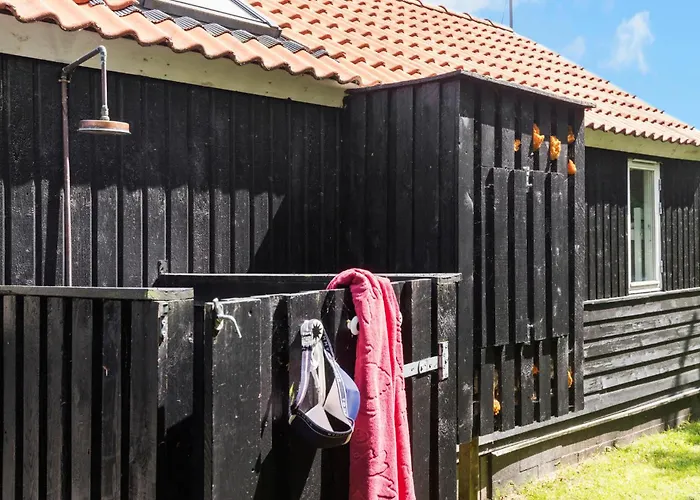 2 Bedroom Gorgeous In